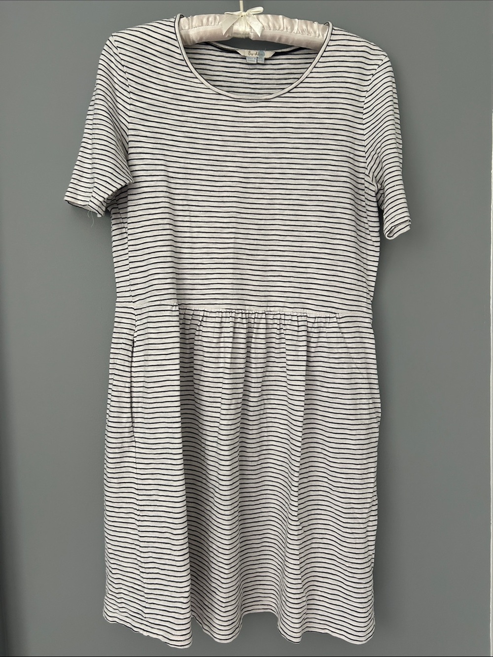 Boden Black and White Striped Short Sleeve Knit Dress